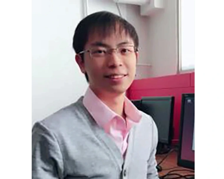 Maxwell Cui 