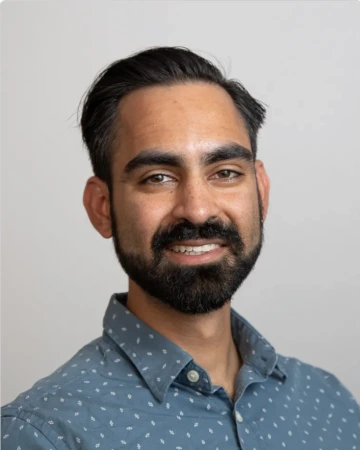 Navin McGinnis Headshot